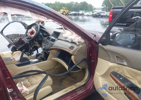 2010 Honda Accord 2.4 Ex-L z USA, uszkodzony, nr VIN 1HGCP2F85AA027161